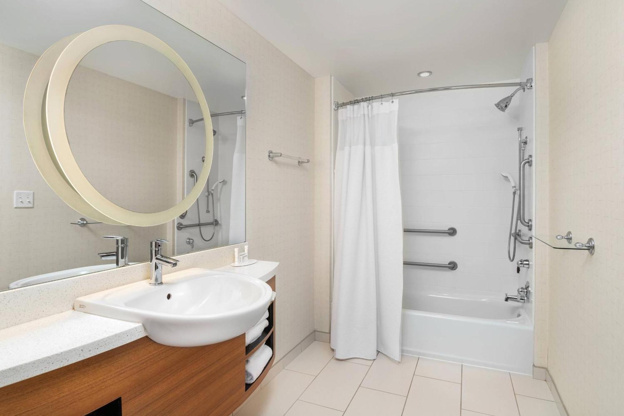 Springhill Suites By Marriott Downtown Chattanooga/Cameron Harbor מראה חיצוני תמונה