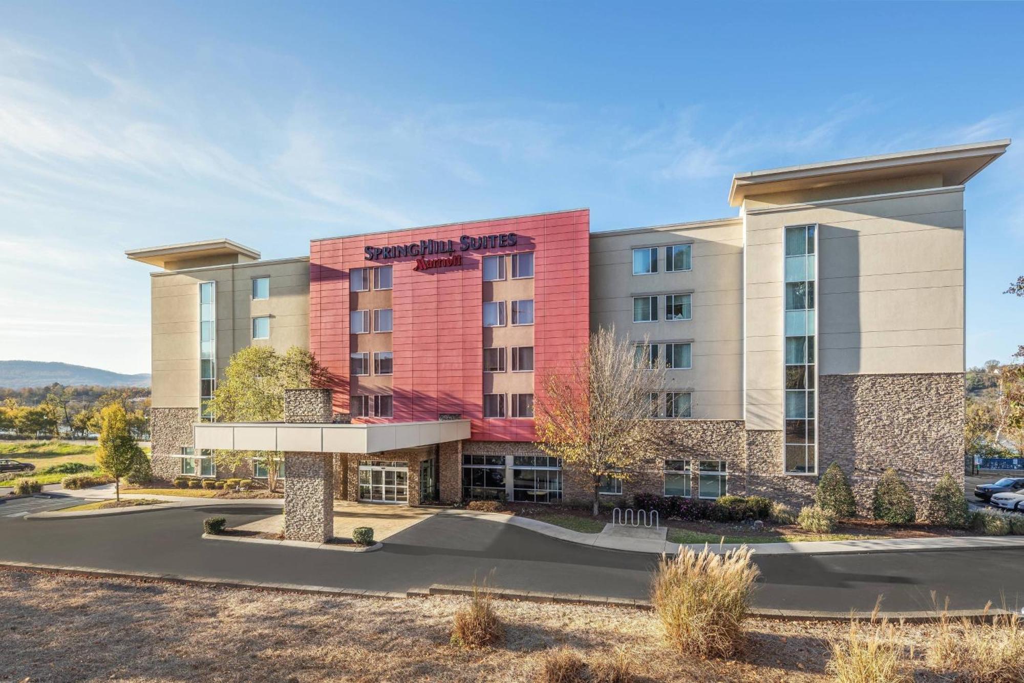 Springhill Suites By Marriott Downtown Chattanooga/Cameron Harbor מראה חיצוני תמונה